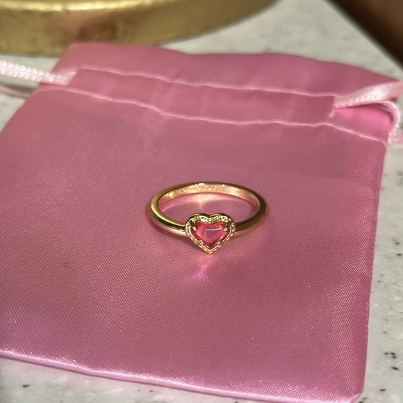 Kendra Scott Jewelry - ❤️ Kendra Scott Anna Band Ring with Pink Heart Stone size 7
